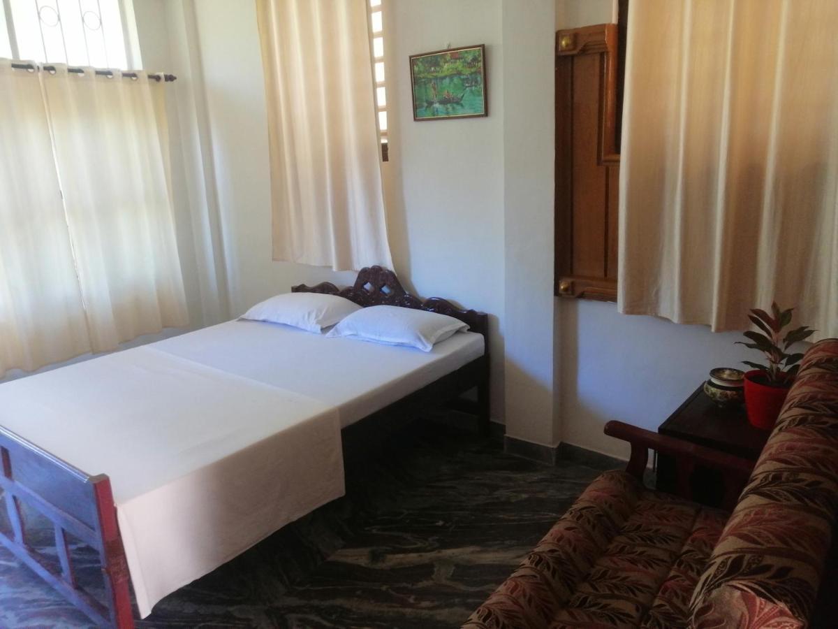 Blue Waves Beach Residency Hotel Varkala Exterior foto